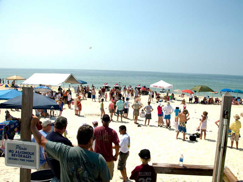 Saint George Island Mullet Toss